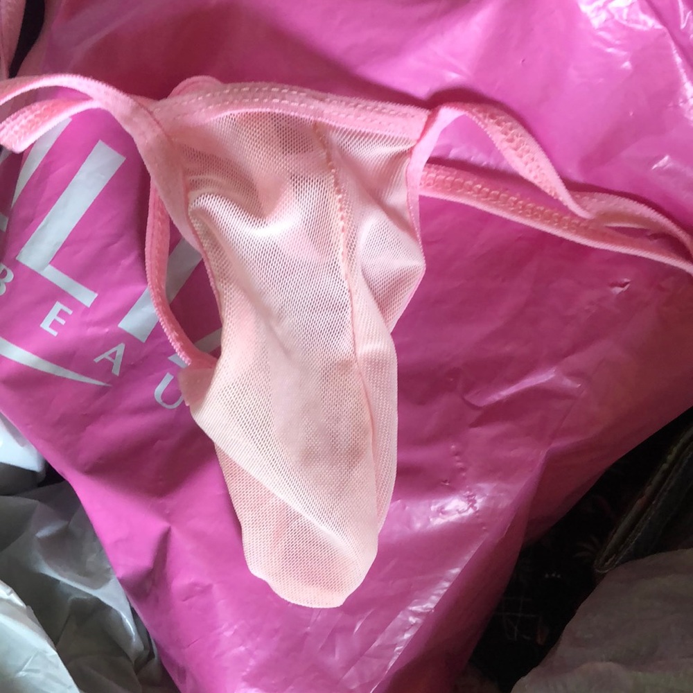 Men’s g-string pouch underwear